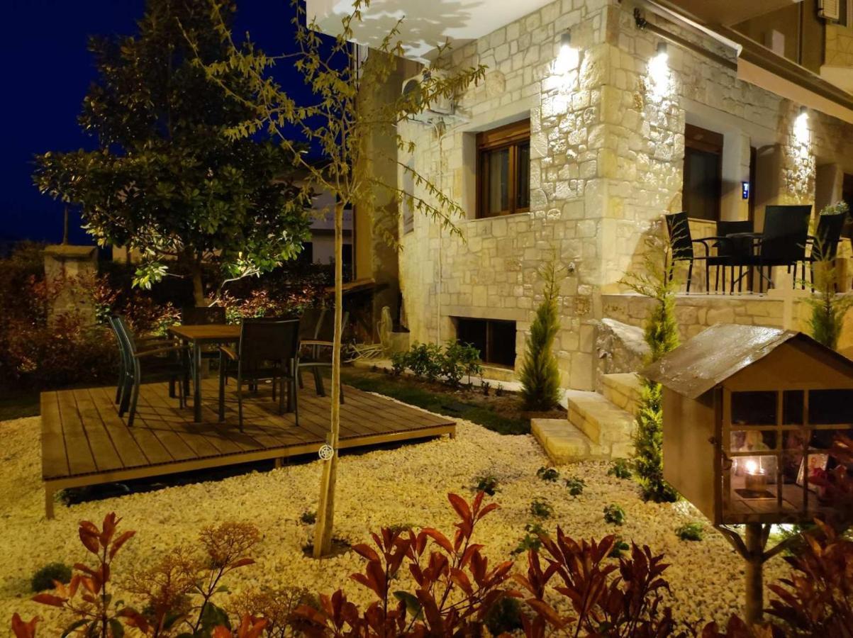 شقة Eva'S House أفيتوس المظهر الخارجي الصورة